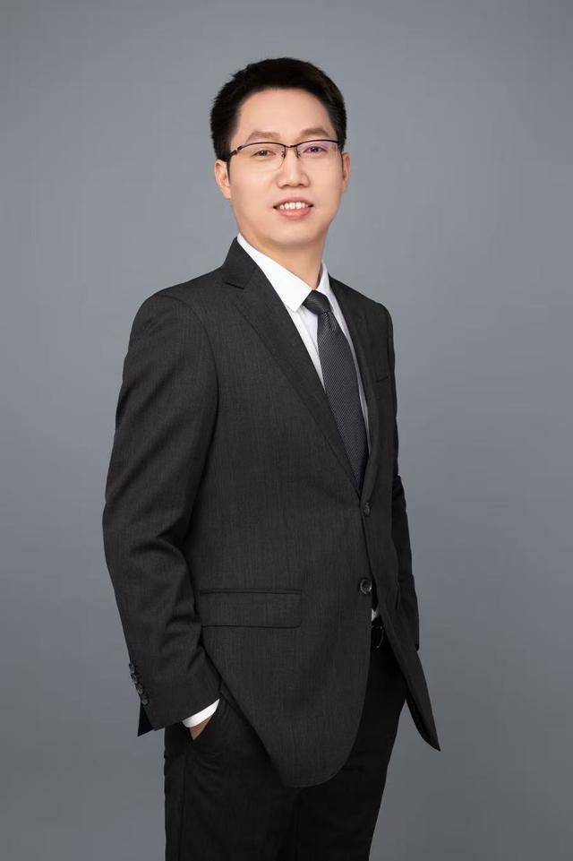 清研电子董事长王臣：破局“卡脖子” 推开干法电极量产之门